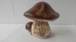houba pravák velký,keramická zahradní dekorace